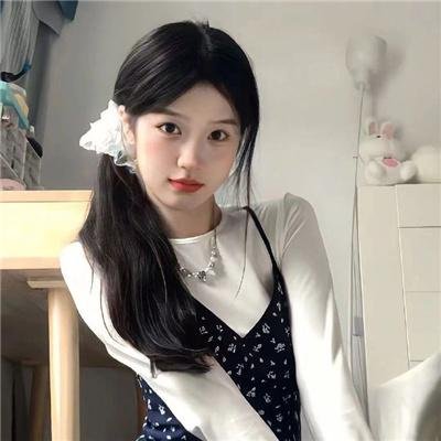 虹色回击 海报